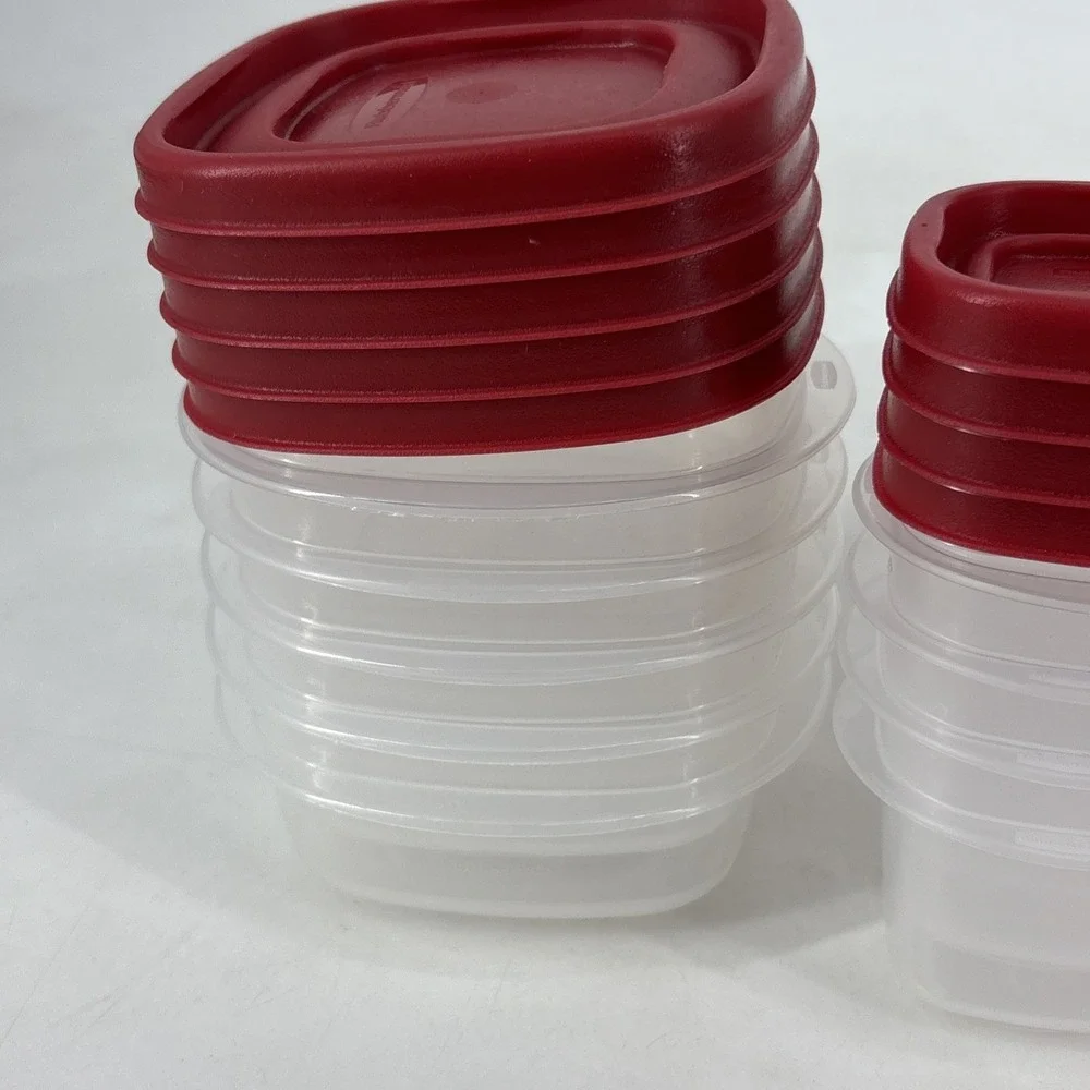 Rubbermaid Container LOT (5)  1.25 Cup, (2) 7 Cups & (4) 4 oz Red Snap-on Lids